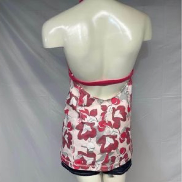 Women’s size 10 lululemon halter tank - Picture 3 of 5